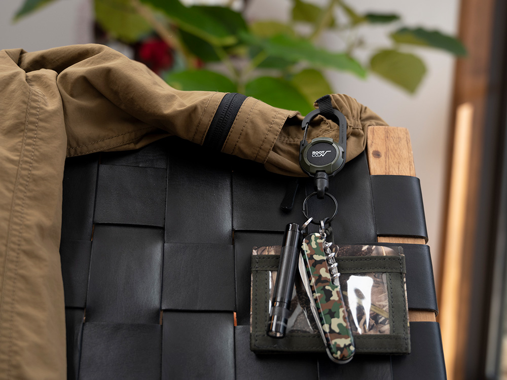 GRAVITY MAG REEL LITE (カーキ/マット)