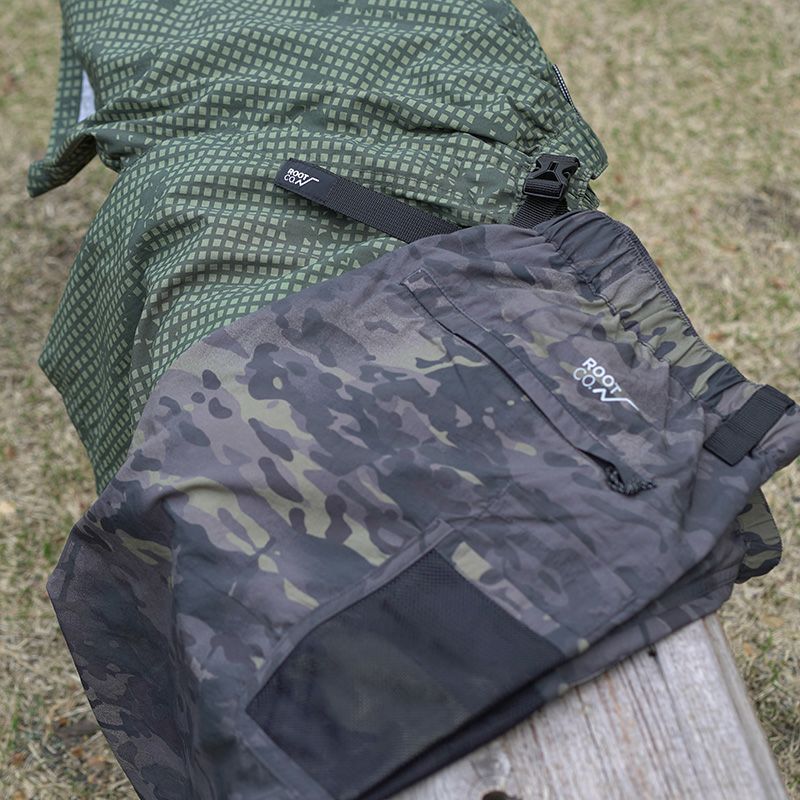 PLAY AMPHIBIA Waterside Shorts（camouflage type） | ROOT CO